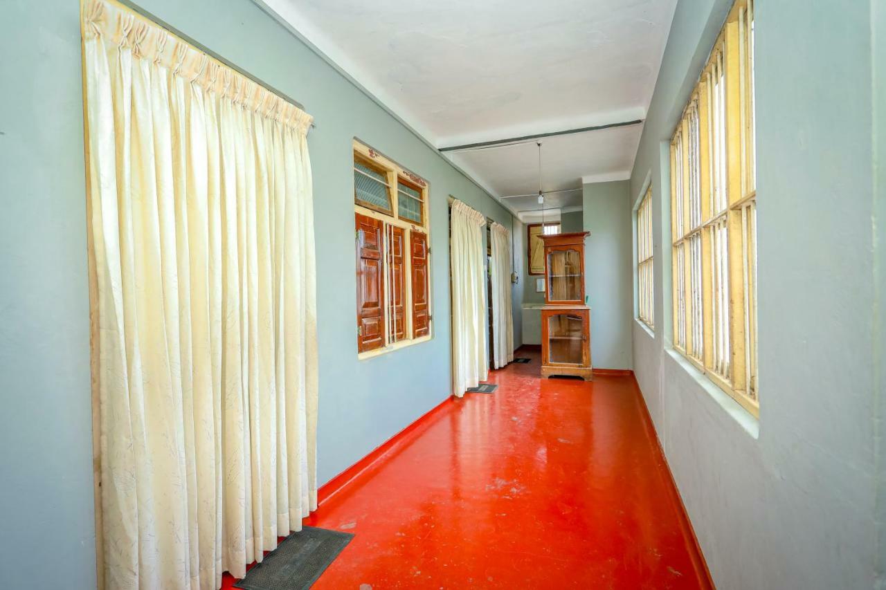 Jaffna Premier Inn Exterior photo